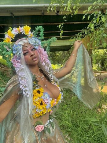 Full leaked Honeygram private onlyfans photo