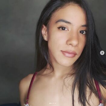 Full leaked Abie  page private onlyfans photo