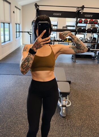 AileenSenpaiReacts