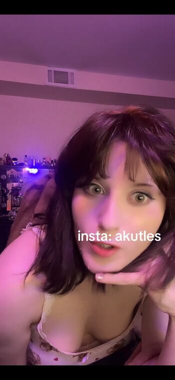 Full leaked Akutles private onlyfans photo