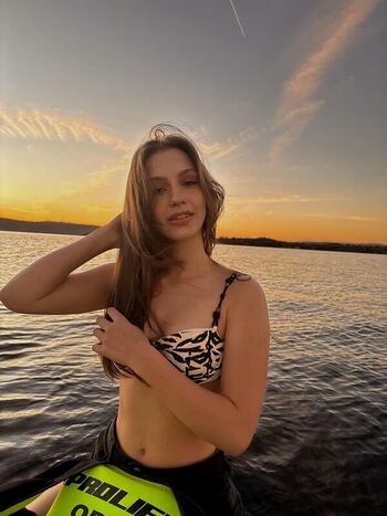 Full leaked Alice cantua ria page private onlyfans photo