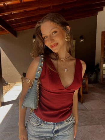 Full leaked Alice cantua ria private onlyfans photo