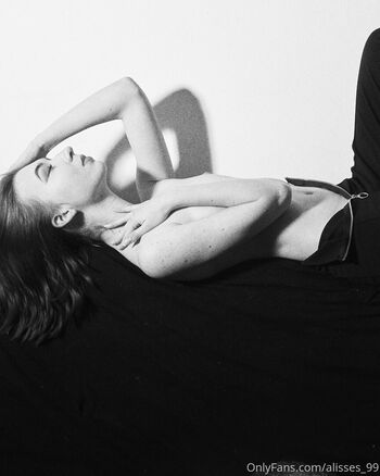 Full leaked Alisses private onlyfans photo