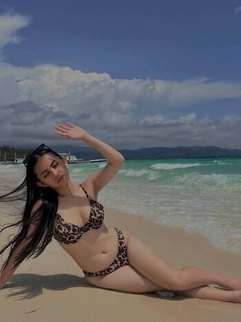Full leaked Allysa amogues private onlyfans photo