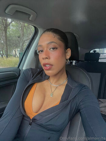 Full leaked Almamita private onlyfans photo