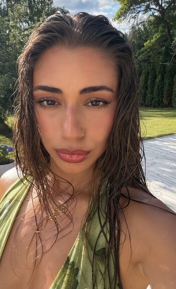 Full leaked Amaliaa t private onlyfans photo