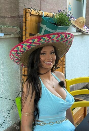 Full leaked Amelie sorg private onlyfans photo