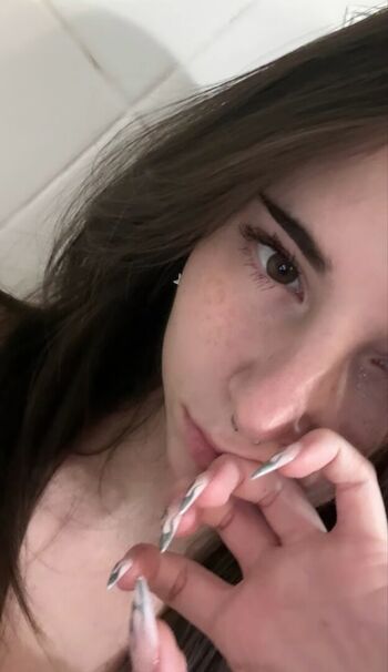 Full leaked Amelshia private onlyfans photo