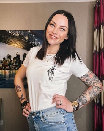 Full leaked Amy macdonald singer private onlyfans photo