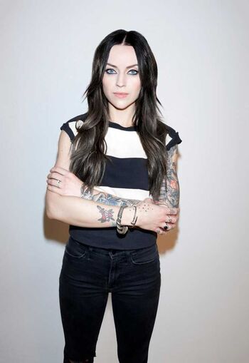 Amy Macdonald Singer