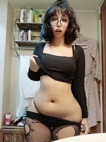 Anitatiwtf_