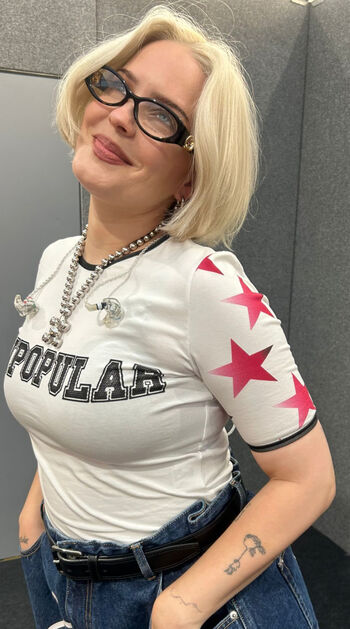 Full leaked Anne marie private onlyfans photo