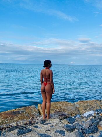 Full leaked Annecaampina private onlyfans photo