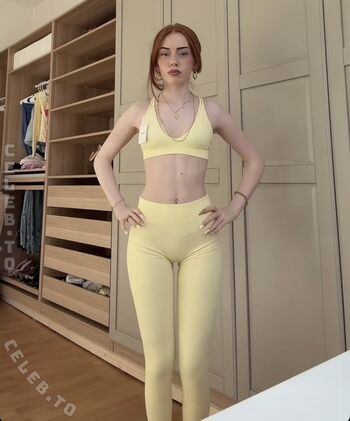 Full leaked Annika eks private onlyfans photo