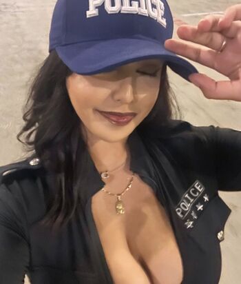 Full leaked Annn g private onlyfans photo