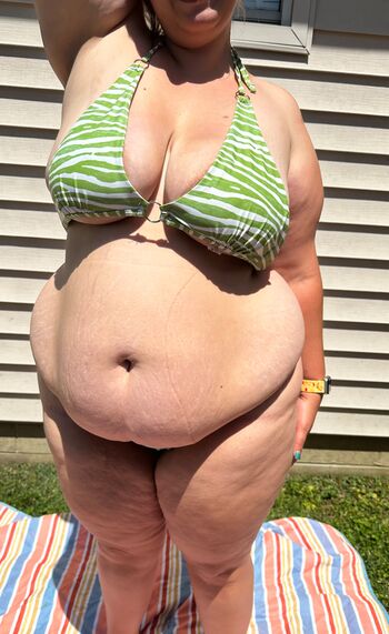 Full leaked Apron bellies private onlyfans photo