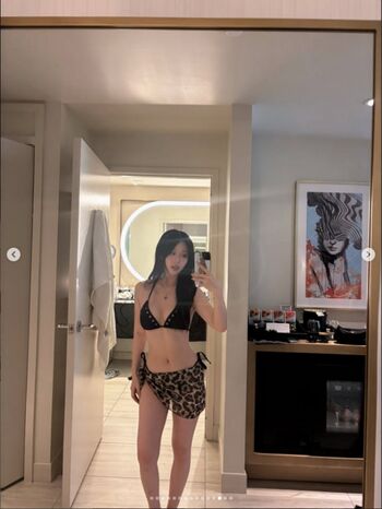 Full leaked Arii iz page private onlyfans photo