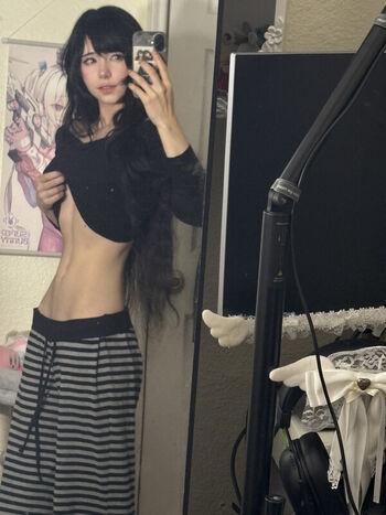 Full leaked Ashisbees page private onlyfans photo