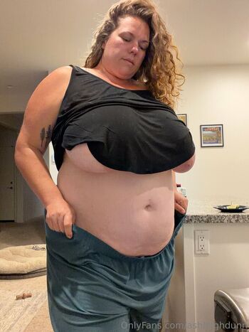 Full leaked Ashleighdunn private onlyfans photo