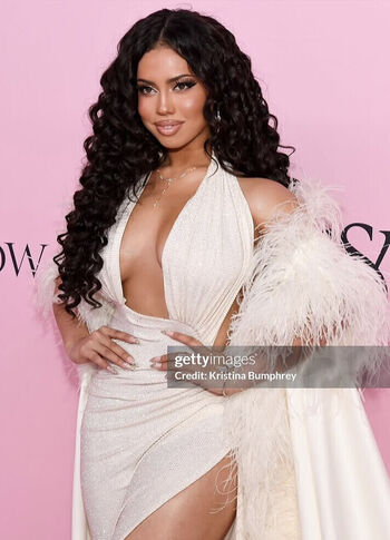 Asia Monet Ray