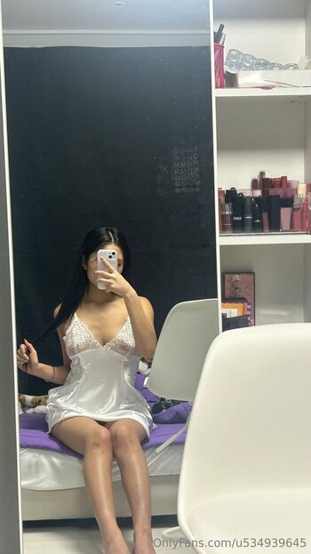 asianwifevera