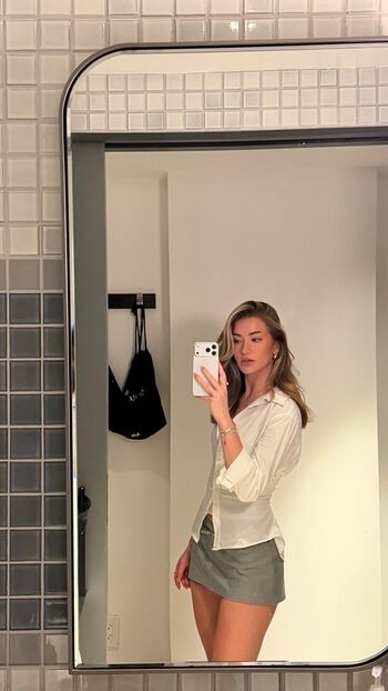 Full leaked Astabush private onlyfans photo