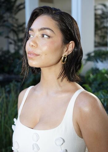 Full leaked Aulii cravalho private onlyfans photo