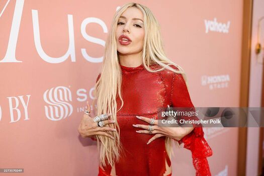 Ava Max