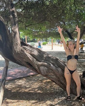 Full leaked Avery petite private onlyfans photo