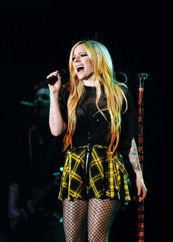 Full leaked Avril lavigne private onlyfans photo
