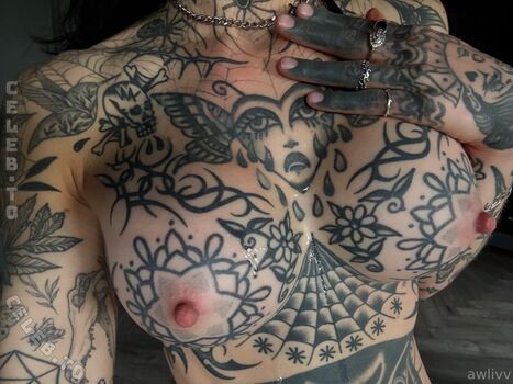 Full leaked Awlivv private onlyfans photo