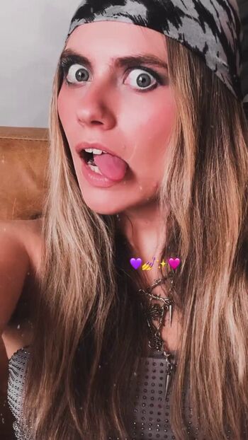 Full leaked Axelle maga page private onlyfans photo