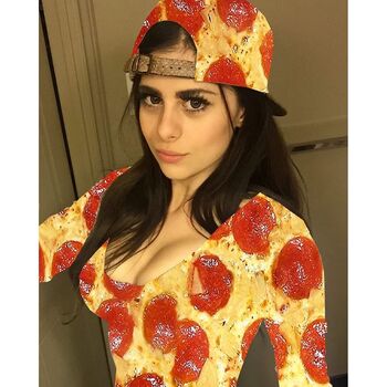 Full leaked Azzyland private onlyfans photo