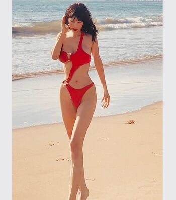 Bai Ling