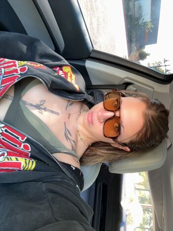 Full leaked Baileygoat private onlyfans photo