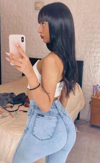 Belen Zenteno