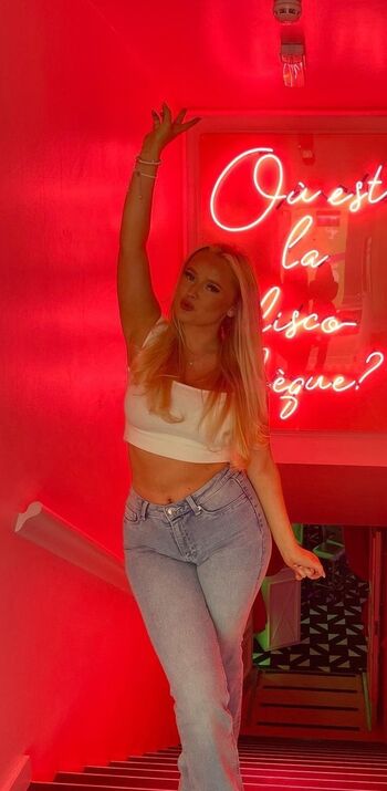 Bella Turner