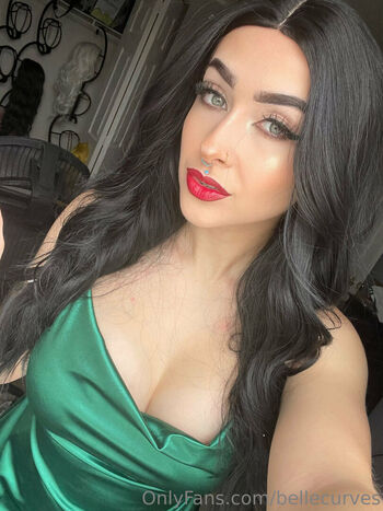 Full leaked Bellecurves private onlyfans photo