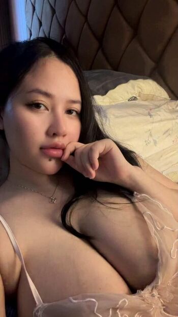 Full leaked Berlian ochi private onlyfans photo