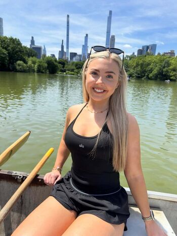 Full leaked Beth tucker private onlyfans photo