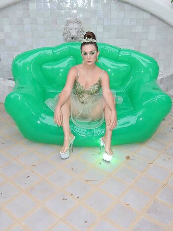 Full leaked Billie lourd private onlyfans photo