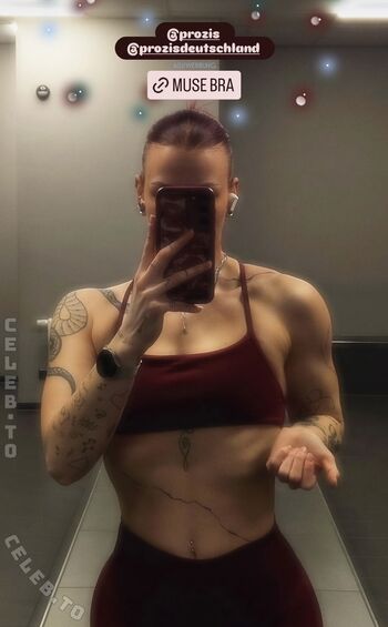 Full leaked Bimbalabambi private onlyfans photo