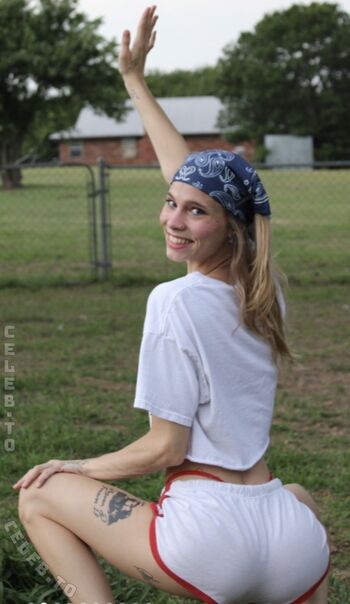 blondeeegirl33