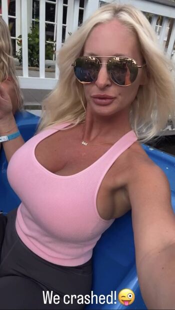 Blondie_mom_bay