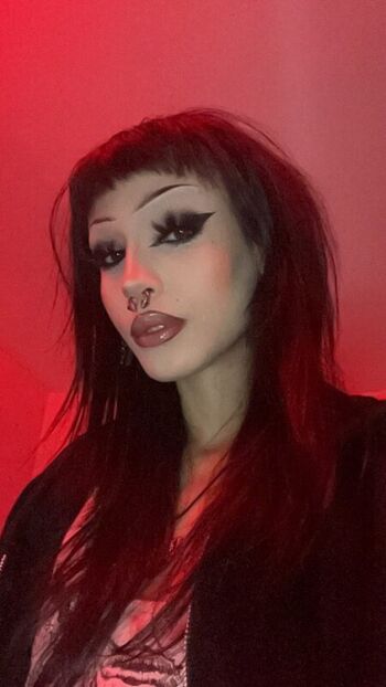 Full leaked Bluntghoul private onlyfans photo