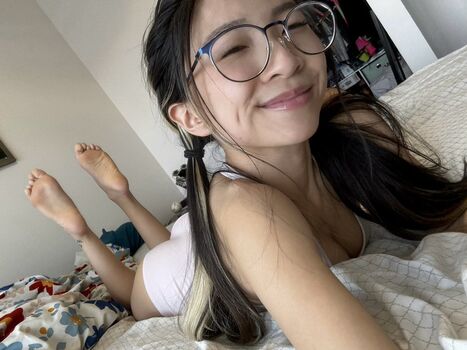 Full leaked Brattybrainiac private onlyfans photo