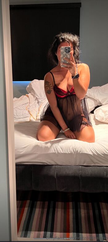 Full leaked Bratzdollbabexo private onlyfans photo