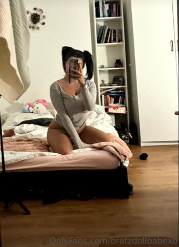 Full leaked Bratzdollbabexo private onlyfans photo