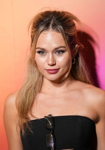 Full leaked Brec bassinger private onlyfans photo
