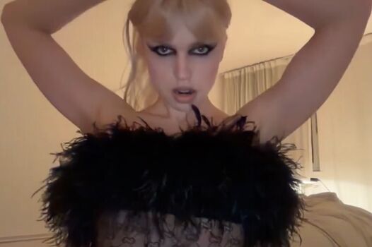 Full leaked Brendahashtag private onlyfans photo